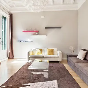 Apartment Uma Rambla Catalunya 22, Barcelona