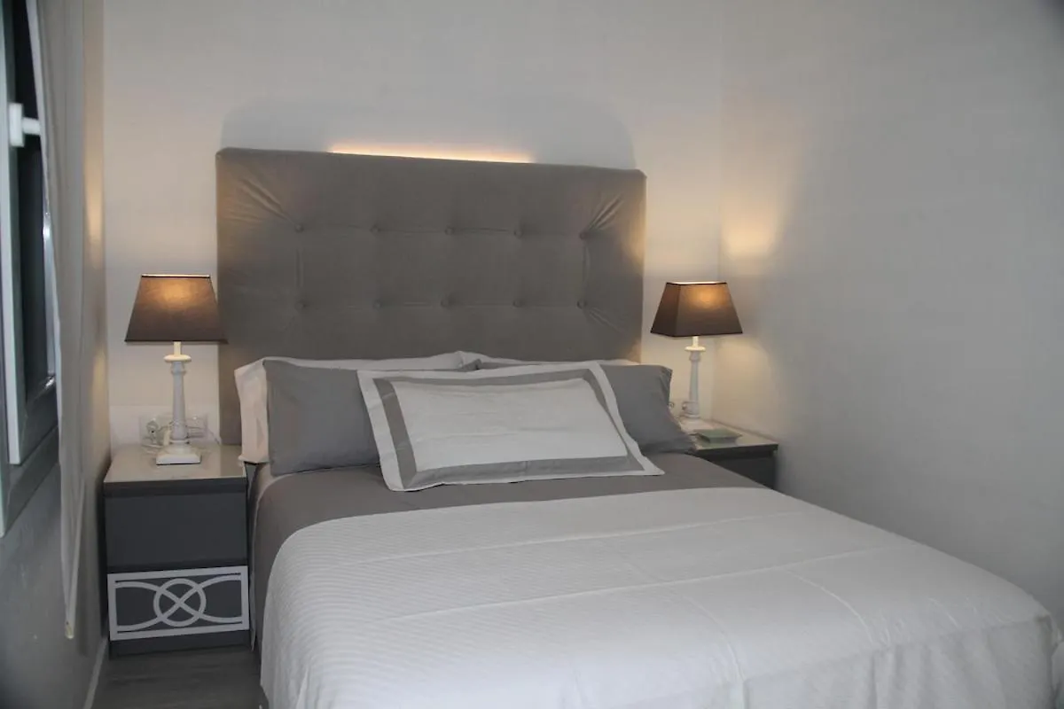 Apartment Nice, Cozy, Fcb Stadium,Payment Parking Barcelona Spain